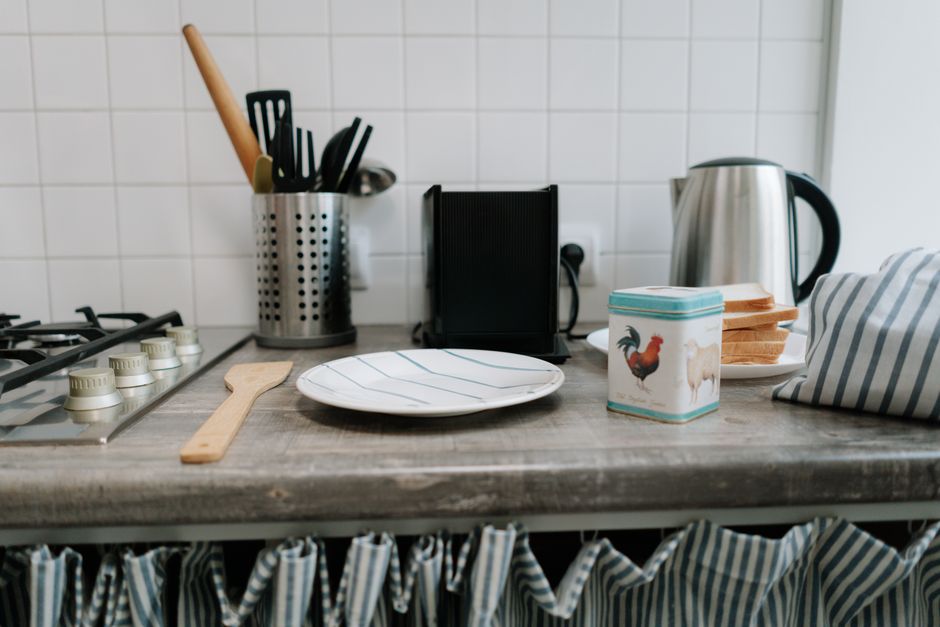 Porte-ustensiles de cuisine en bois